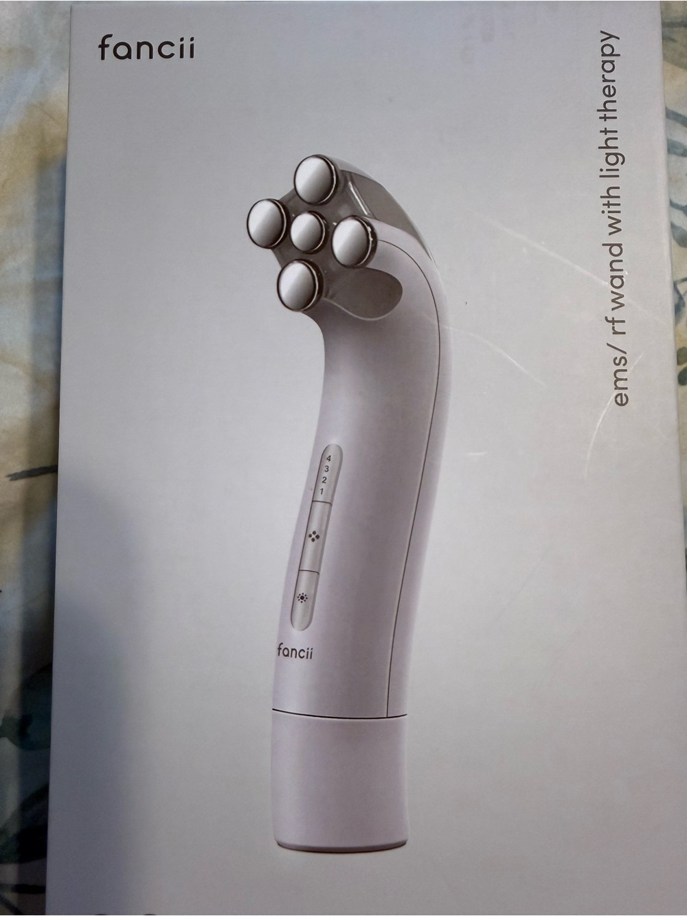 fancii White RF/EMS Facial Wand – White Skin Therapy Device